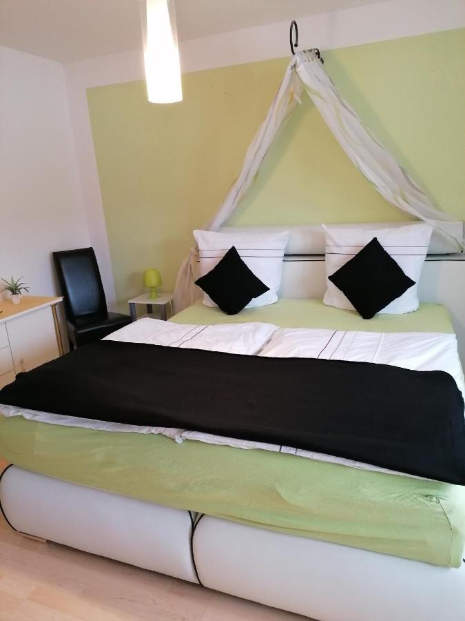 Ferienwohnung Mannes Лауинген Экстерьер фото